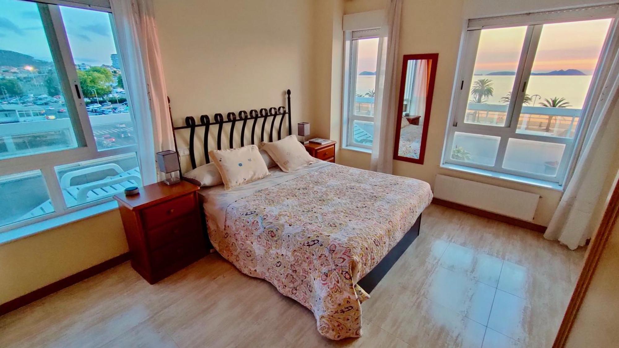 Samil Apartment, Primera Linea De Playa Con Wifi Y Garaje Vigo Zewnętrze zdjęcie